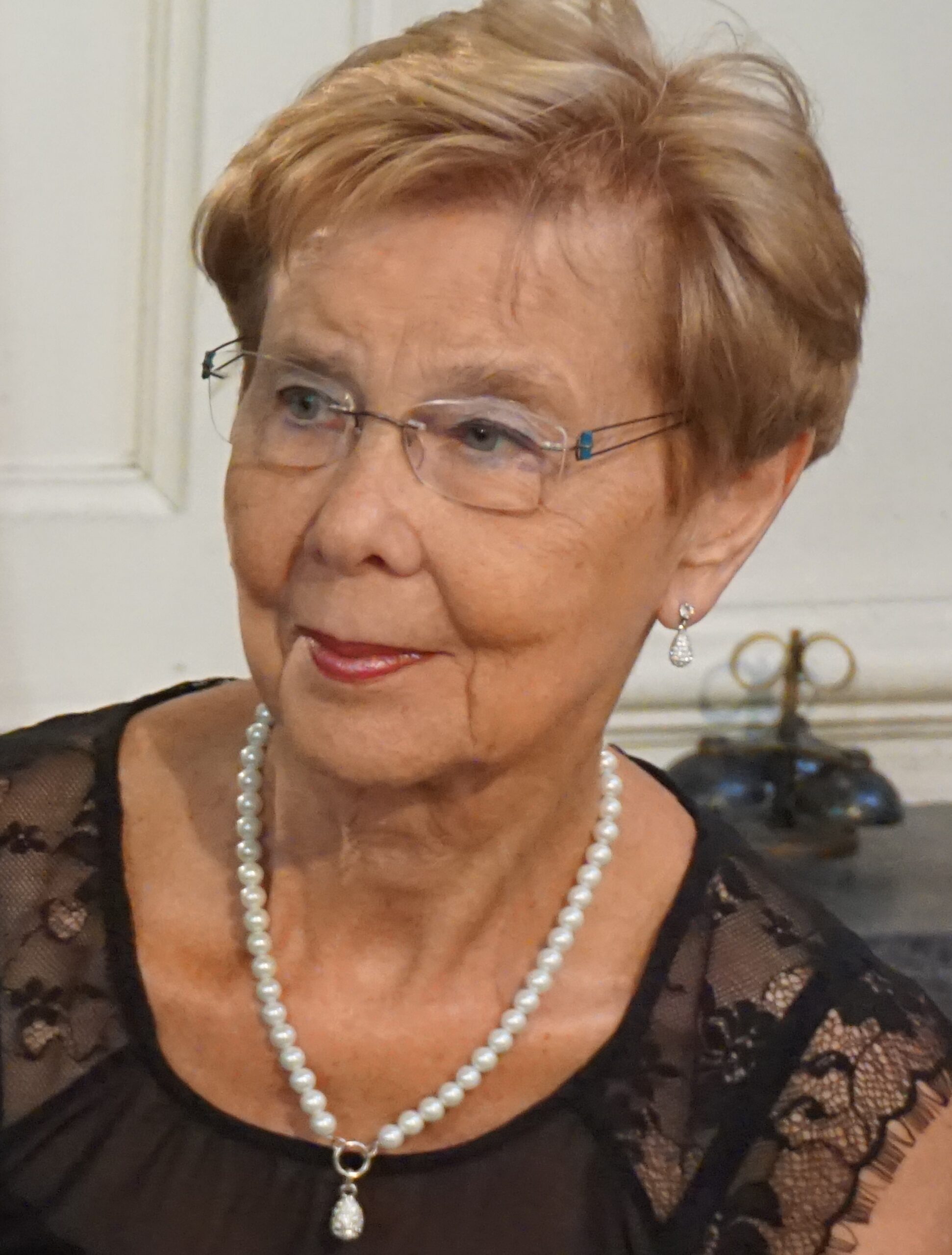 Mme De Buysscher