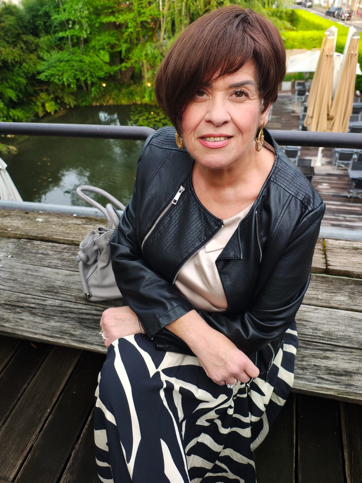 Mme ANGELOZZI